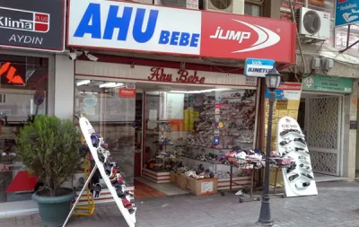 Ahu Bebe Ayakkabı Logo