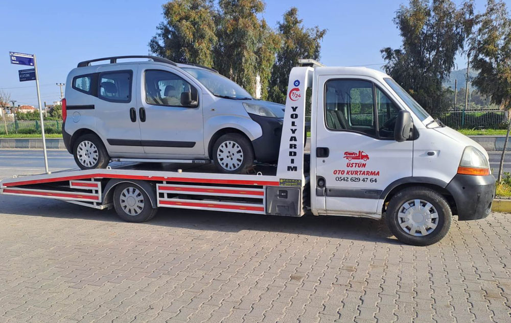 Üstün Oto Kurtarma Kapak